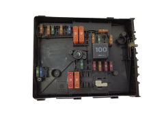 Κουτί ασφαλειών VW Audi 1K0937125 0-1718307-1