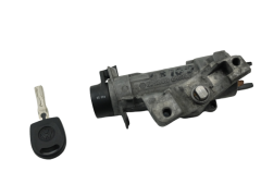 Διακόπτης Μίζας VW Golf 4 Passat 4B0905851C 4B0905849 1383